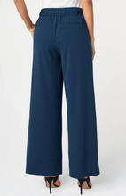 Load image into Gallery viewer, High Rise Pleated Wide Leg Trouser
