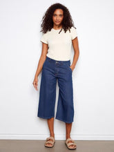 Load image into Gallery viewer, Cropped Stretch Denim
