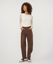 Load image into Gallery viewer, Top Long Sleeved Lace
