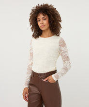 Load image into Gallery viewer, Top Long Sleeved Lace
