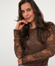 Load image into Gallery viewer, Top Long Sleeved Lace
