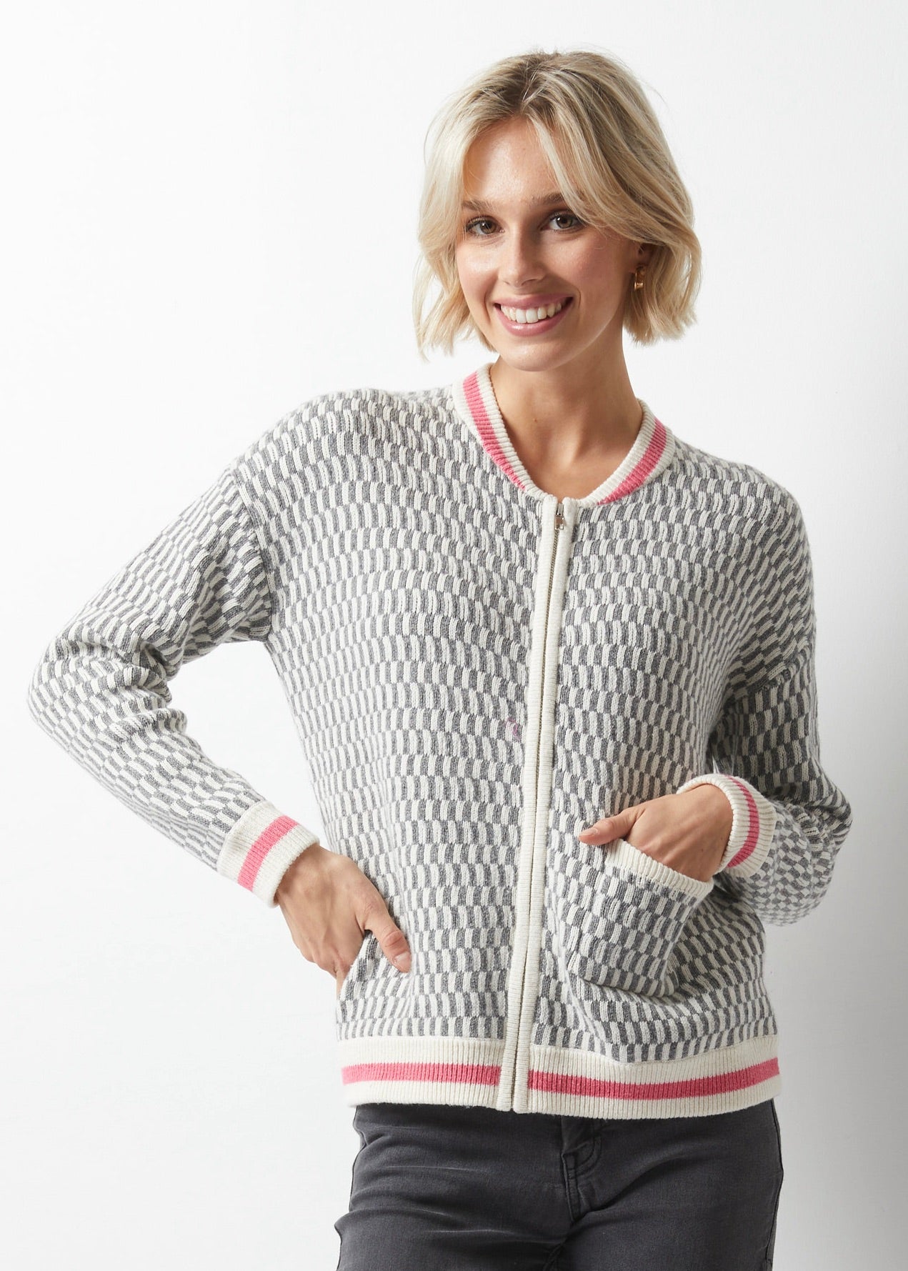 ANDREDAMO 売れ筋商品|||アンドレダモ ニット&セーター アウター レディース Sweaters Pink アンドカワイイ And Kawaii ニット セーター 長袖 花柄 レース袖