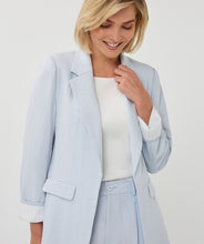 Load image into Gallery viewer, Blazer Fine Krinkle
